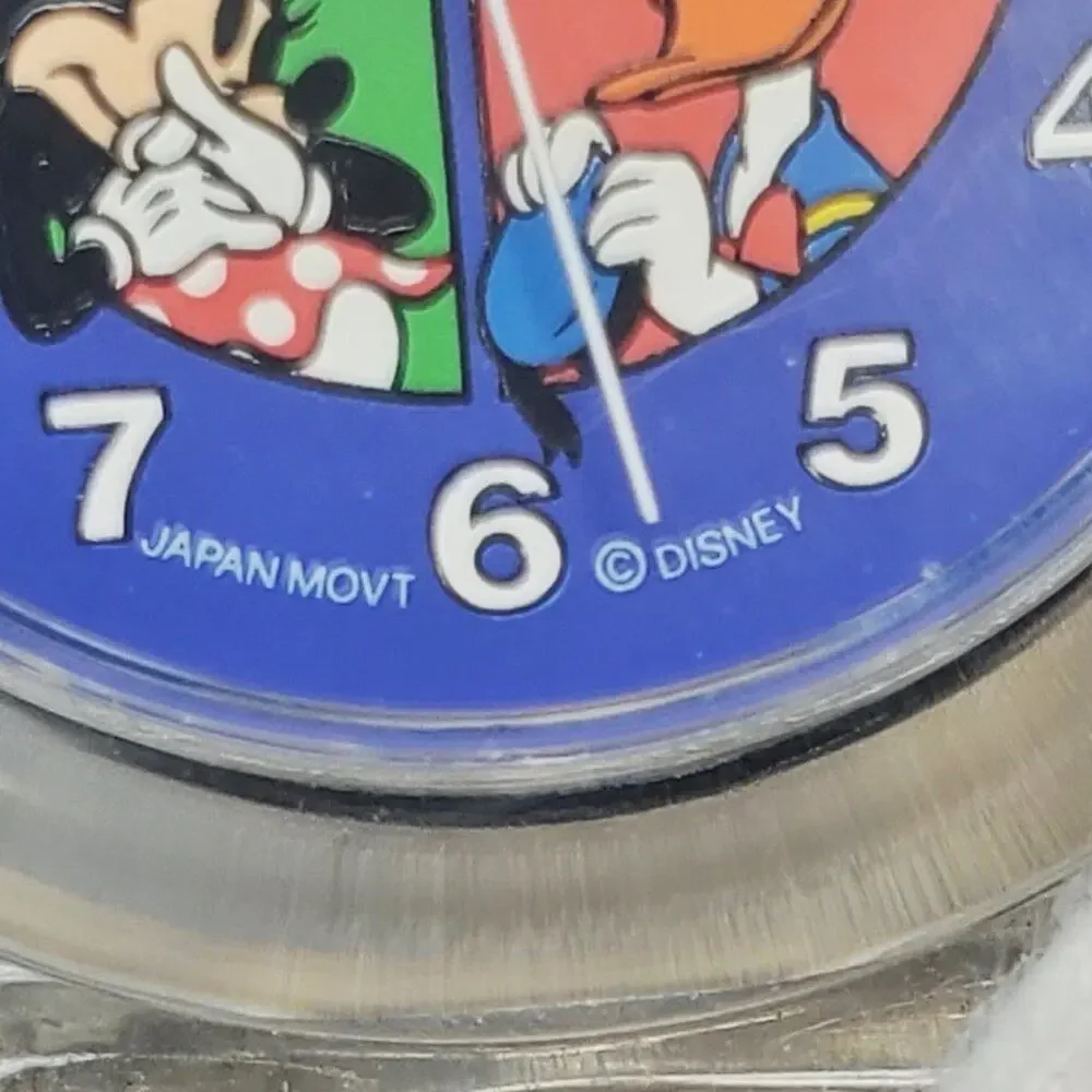 Disney Y2K Mickey Minnie Goofy Donald Analog Watch Clear
